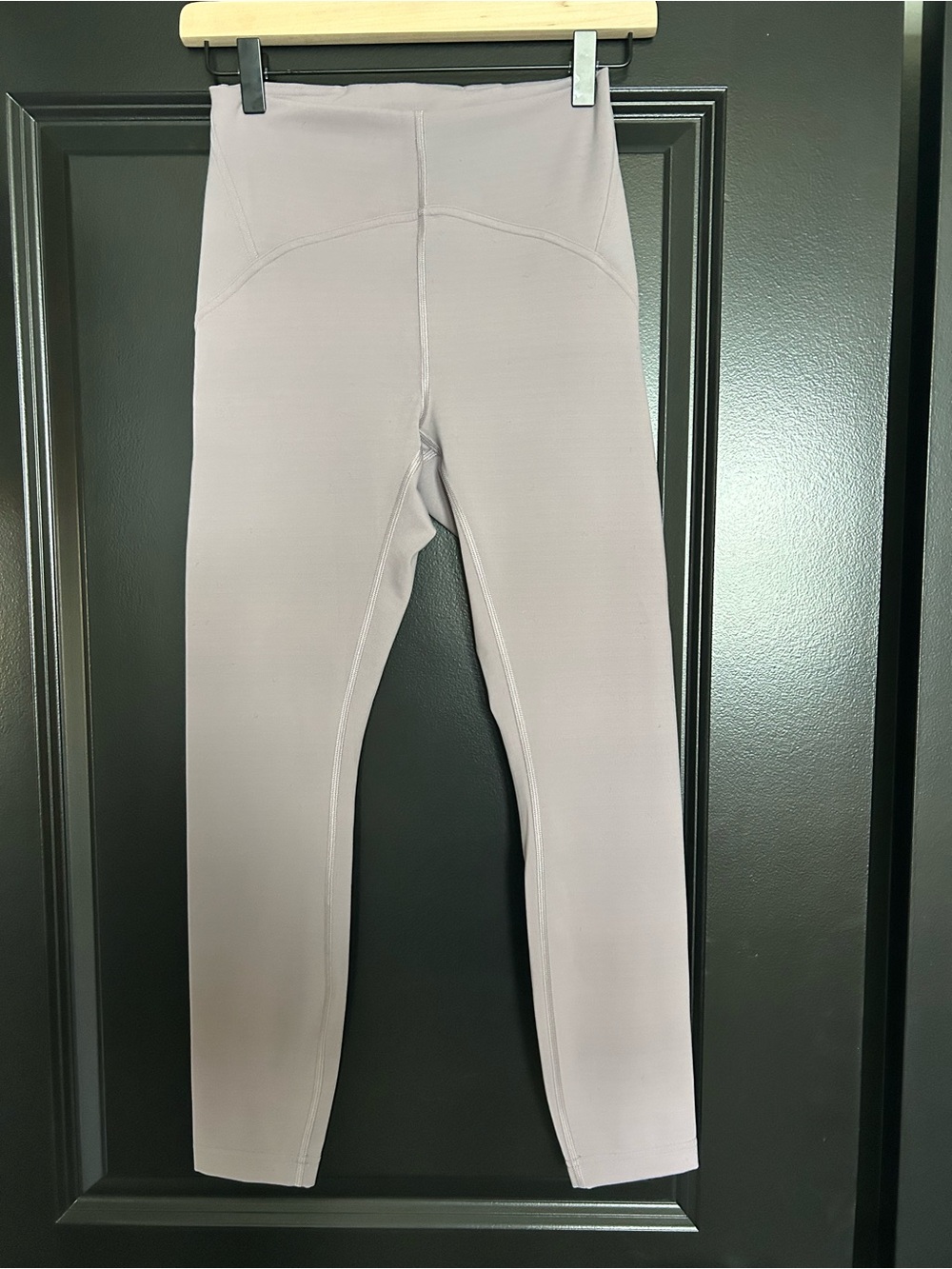 Lululemon High-Rise Leggings in Light Mauve size 6